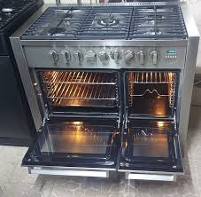 5 GAS BURNERS + GAS OVEN